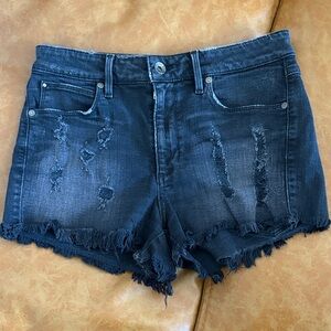 Guess Dark Denim Frayed Shorts - Faded Black - Distressed - Cutoff - Size 26
